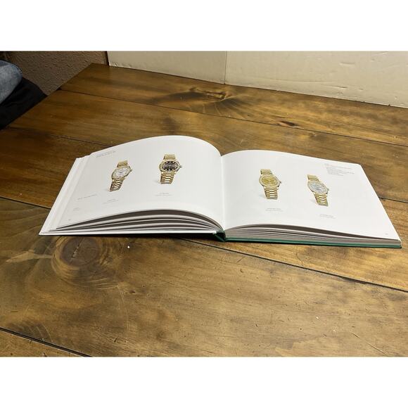 ROLEX 2021-2022 Hardcover Table Catalog Book - Picture 7 of 7